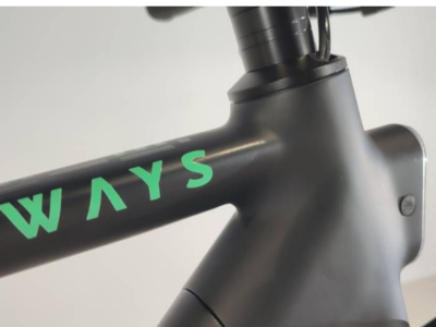 Vélo de ville électrique TENWAYS CGO600 pro - Noir