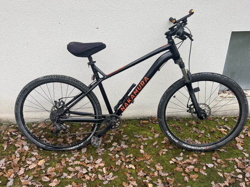 VTT nakamura taille L homme