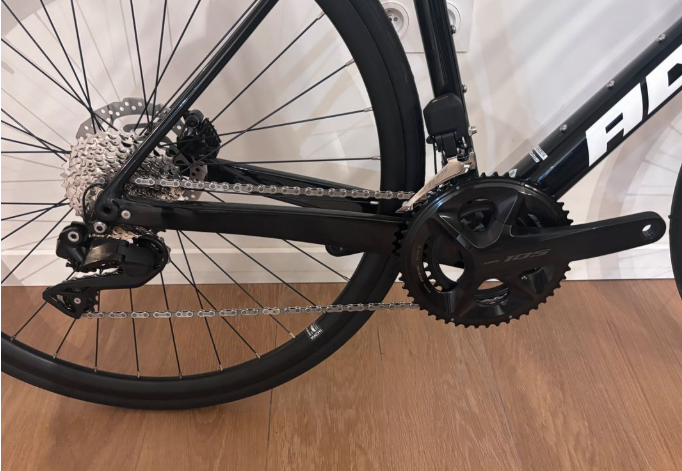 Vélo ADRIS Le Rouleur Carbone Shimano 105 Di2 12V