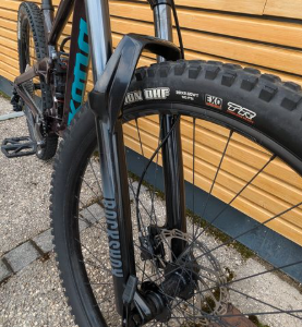 VTT tout suspendu polyvalent