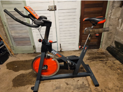 Vends vélo appartement
