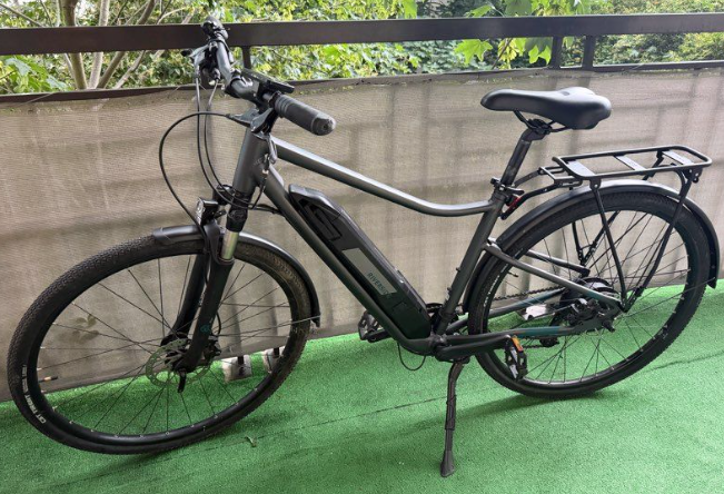 Vélo électrique tout chemin Riverside tout équipé