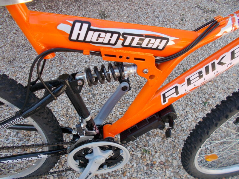 vend vtt vtc a-bikes lliance 2024 26p et 21v freins a disques