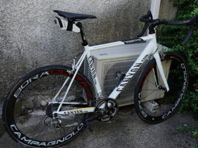 vélo de course Canyon Ultimate CF Pro carbon taille 58