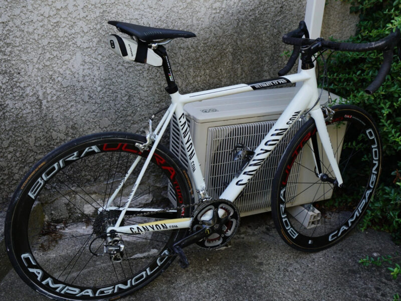 vélo de course Canyon Ultimate CF Pro carbon taille 58